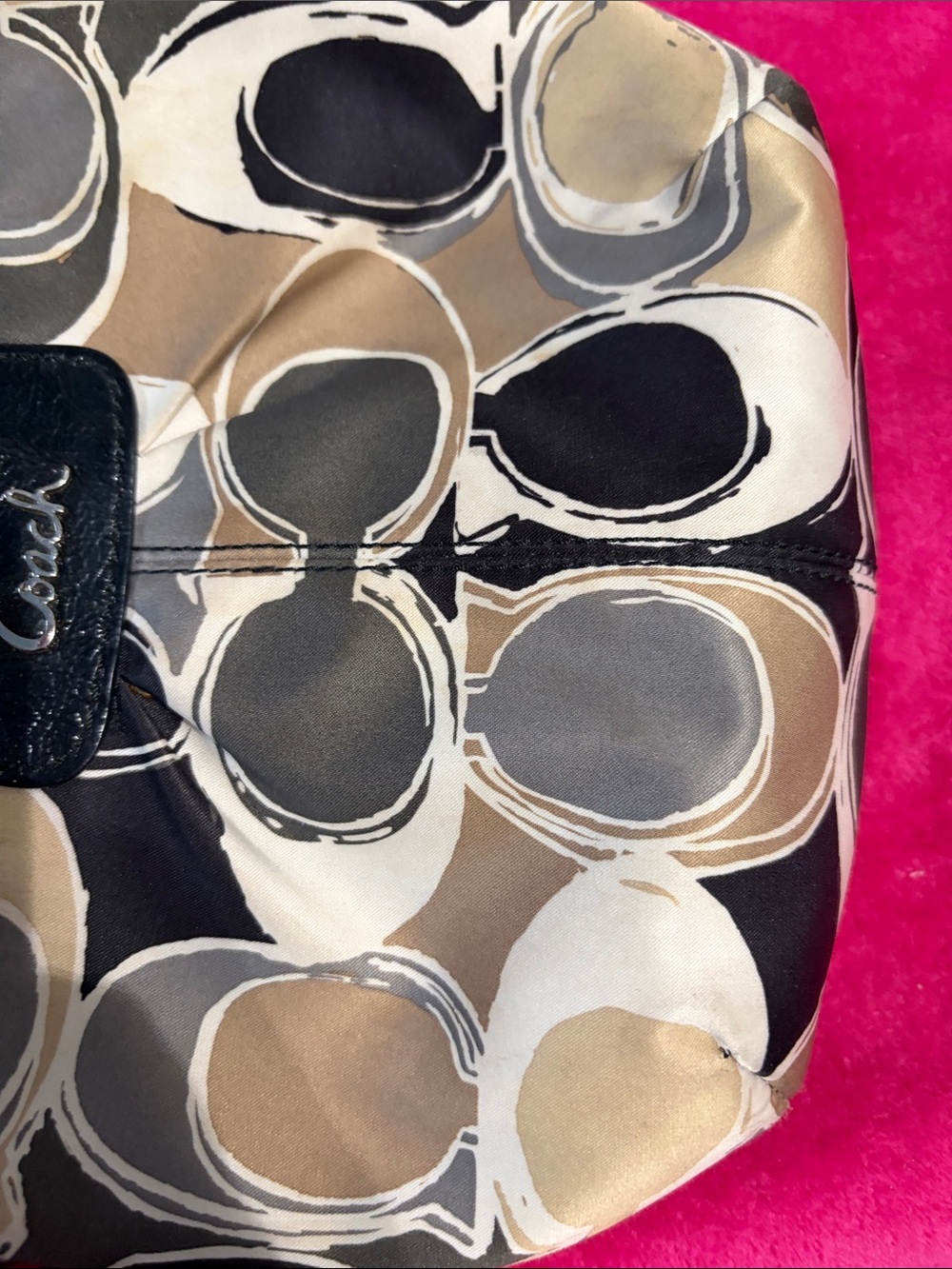 Coach Multicolor Signature Shoulder Crossbody in Neutral Tones - Picture 9 of 12
